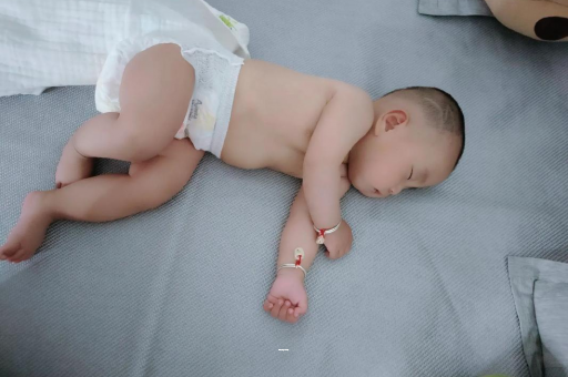东营宝宝咳嗽发烧拉肚子